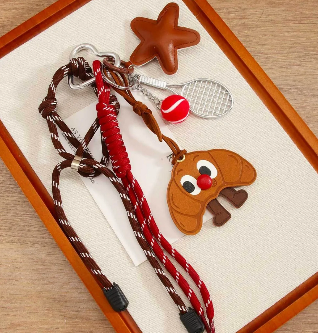 Bag Charm Croissant – Studio J