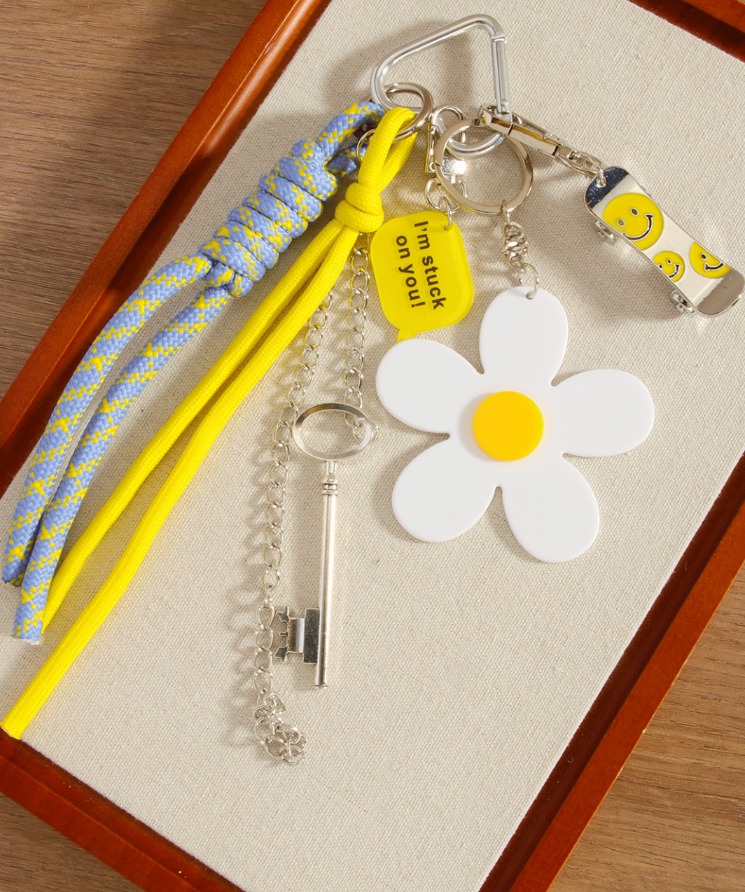 Bag Charm Marguerite – Studio J