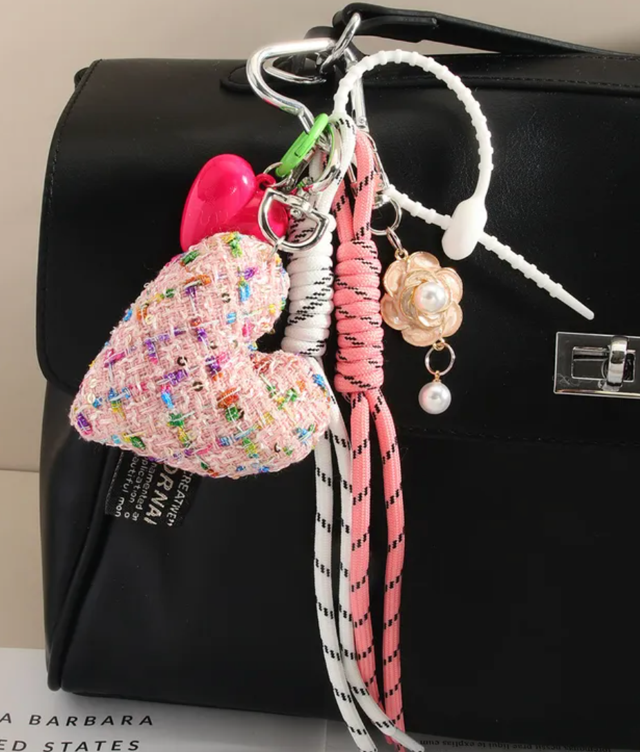 Bag Charm Cœur Crochet – Studio J